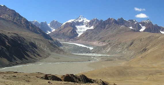 A sediment-covered glacier in the northwest Himalayas in a region where a lot of sediment is produced and transported away in the rivers.