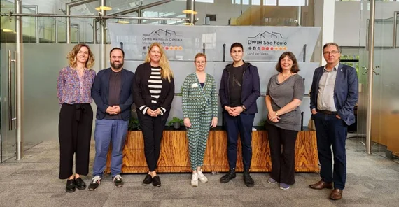 Austausch an der DWIH mit Christina Peters, Sören Metz, Julia Kerscht-Squassoni, Winnie-Karen Giera, Walid Badawie, Daniela Theurer und Marcio Weichert (v.l.n.r.)
