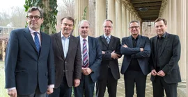 Prof. Dr. Hartmut Dorgerloh, Generaldirektor, SPSG;  Dr. Heinz Buri, Marketingdirektor, SPSG;, Staatssekretär Martin Gorholt, Ministerium für Wissenschaft, Forschung und Kultur des Landes  Brandenburg; Dr. Jürgen Luh, SPSG, RECS; Prof. Dr. Iwan-Michelangelo D’Aprile, Universität Potsdam, RECS; Prof. Oliver Günther, Ph. D., Präsident der Universität Potsdam (v. l. n. r.)