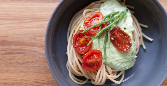 Vollkornspaghetti | Foto: Julia Vogt Das Bild zeigt Vollkornspaghetti. Das Foto ist von Julia Vogt. Beim Anklicken öffnet sich das Bild im neuen Fenster.