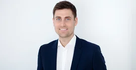 Portrait von Prof. Dr. Jasper Tjaden