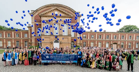 Absolventen 2016/2017. Foto: Karla Fritze.