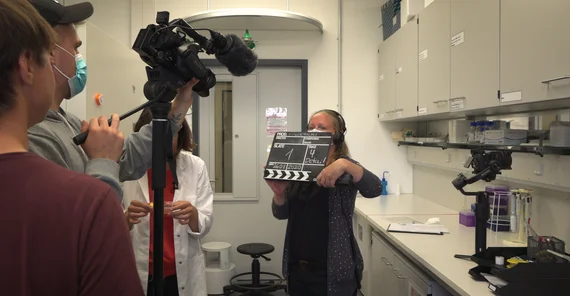 Making Of – Impressionen der Dreharbeiten zur Digitalen Kinder-Universität | Foto: ZIM