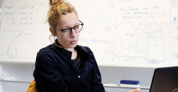 Prof. Dr. Audrey Bürki untersucht kognitive Prozesse beim Sprechen. Prof. Dr. Audrey Bürki im Interview.