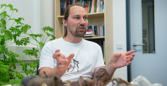 Prof. Dr. Michael Hofreiter. Foto: Karla Fritze. Prof. Dr. Michael Hofreiter. Foto: Karla Fritze.