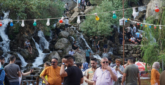 Das Bild zeigt einen anderen Wasserfall – und auch dieser wird von den Einheimischen gern besucht. Das Foto ist von Valentina Meyer-Oldenburg.