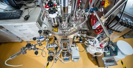 Bioreaktor zur Kultivierung von Mikroorganismen im Labor von innoFSPEC | Foto: Ernst Kazcysnki