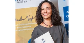 Das Bild zeigt Dr. Vittoria Sposini. Das Foto ist von Ralf Günther/FVB.